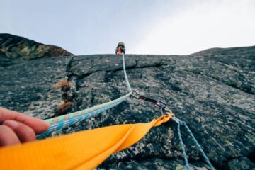 A Field Guide for Climbing Outdoors for the First Time - Simian Republic